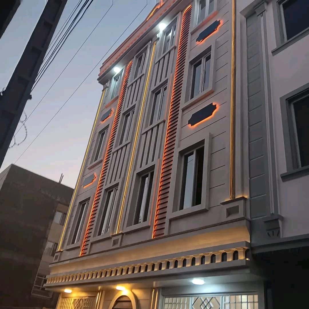 🏡 فروش خانه چهار طبقه در موقعیت عالی