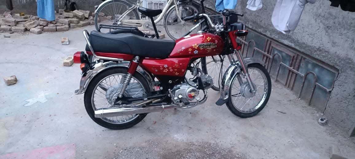 🏍️ فروش موتورسیکلت سونتی سوپر فراری