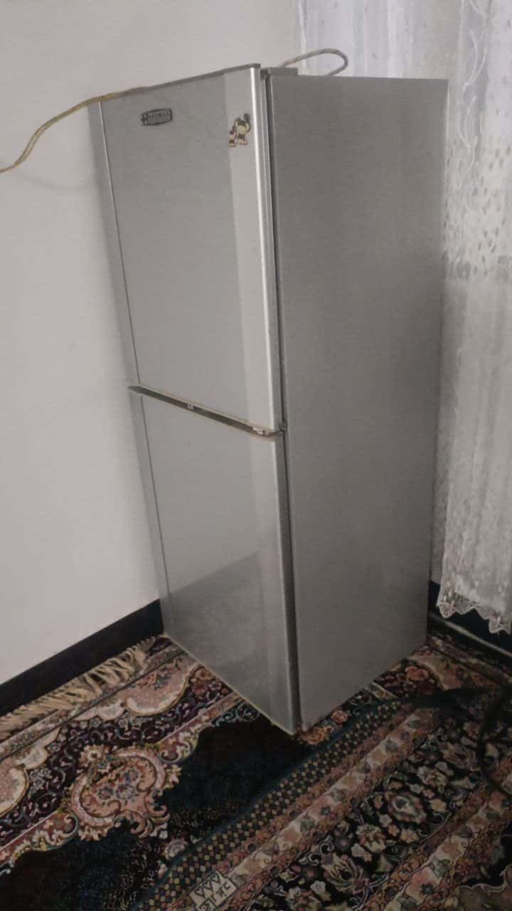 یخچال فروشی