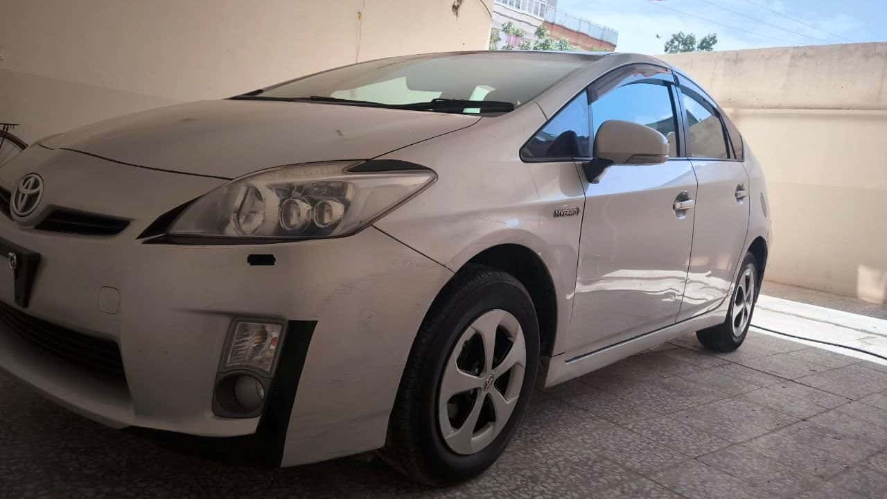 موتر پریوس سه فیس مدل 2009
